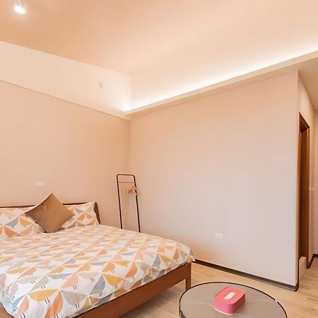 Kyushu Homestay Tainan Exteriör bild