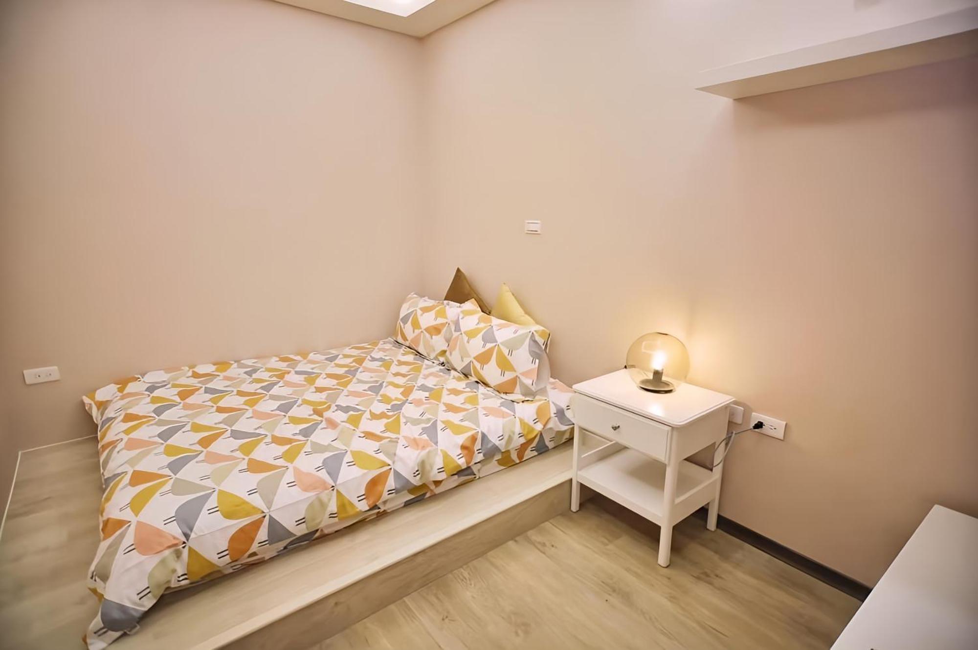 Kyushu Homestay Tainan Exteriör bild